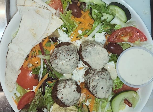 Falafel Salad